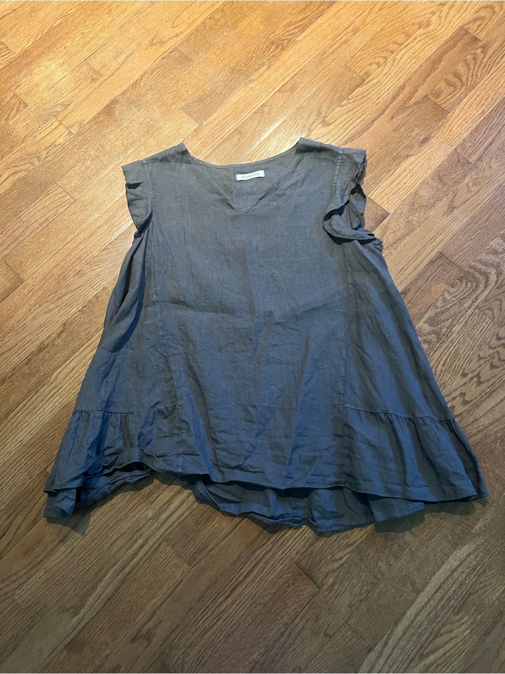 Liabella medium (?) top